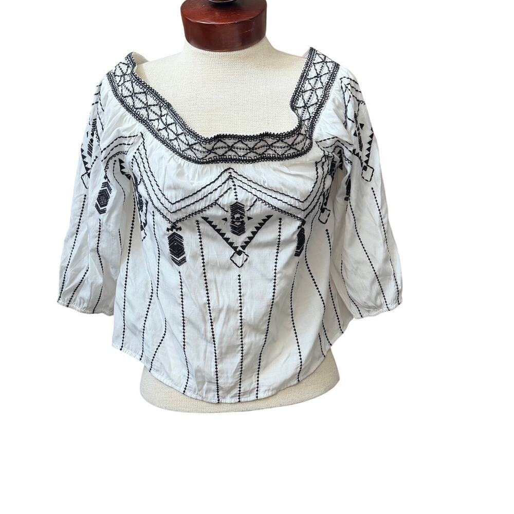 Sugar Lips Size Small Embroidered Off Shoulder Top Size Small Boho